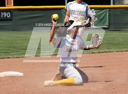 Thumbnail 2 in Heritage vs Foothill (CIF NCS D1 Final) photogallery.