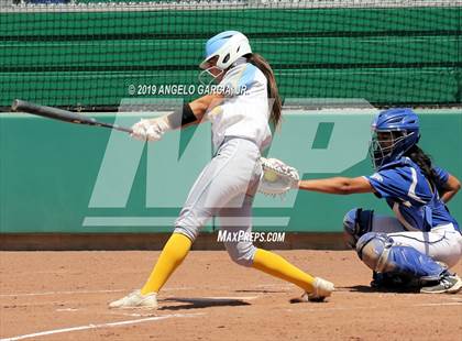 Thumbnail 1 in Heritage vs Foothill (CIF NCS D1 Final) photogallery.