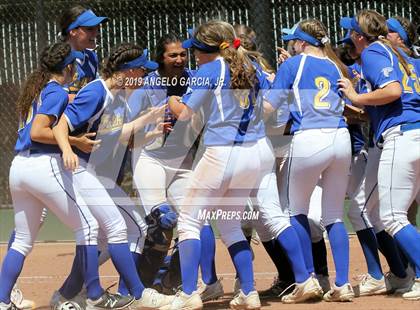 Thumbnail 2 in Heritage vs Foothill (CIF NCS D1 Final) photogallery.