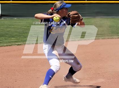 Thumbnail 1 in Heritage vs Foothill (CIF NCS D1 Final) photogallery.