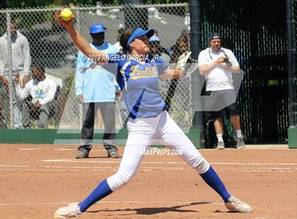 Thumbnail 1 in Heritage vs Foothill (CIF NCS D1 Final) photogallery.