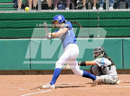 Thumbnail 1 in Heritage vs Foothill (CIF NCS D1 Final) photogallery.