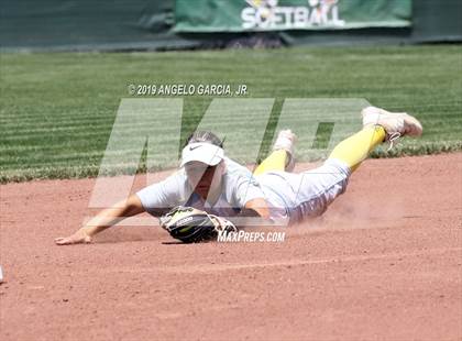 Thumbnail 1 in Heritage vs Foothill (CIF NCS D1 Final) photogallery.