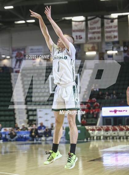 Thumbnail 1 in Pierson vs Newfield (NYSPHSAA Class C Semifinal) photogallery.