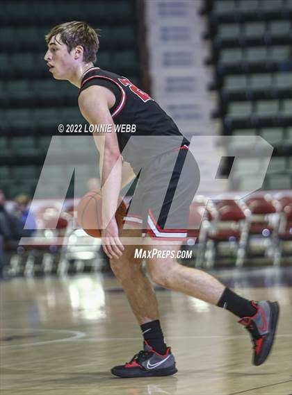 Thumbnail 2 in Pierson vs Newfield (NYSPHSAA Class C Semifinal) photogallery.