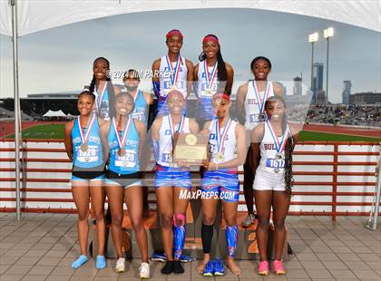 Thumbnail 2 in UIL 6A Track & Field Final (Awards) photogallery.