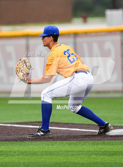 Thumbnail 3 in Temple vs Copperas Cove photogallery.