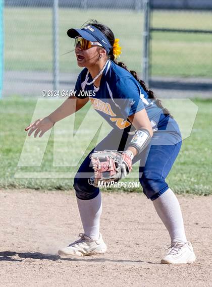 Thumbnail 1 in Gregori vs. Whitney (CIF SJS D1 Semifinal) photogallery.