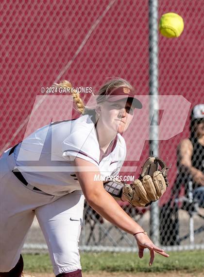 Thumbnail 2 in Gregori vs. Whitney (CIF SJS D1 Semifinal) photogallery.