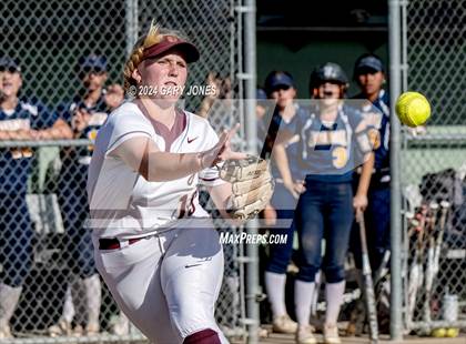 Thumbnail 3 in Gregori vs. Whitney (CIF SJS D1 Semifinal) photogallery.
