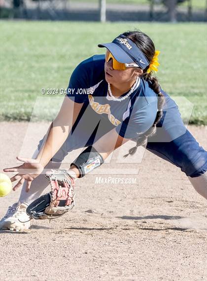 Thumbnail 3 in Gregori vs. Whitney (CIF SJS D1 Semifinal) photogallery.