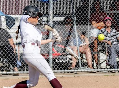 Thumbnail 2 in Gregori vs. Whitney (CIF SJS D1 Semifinal) photogallery.