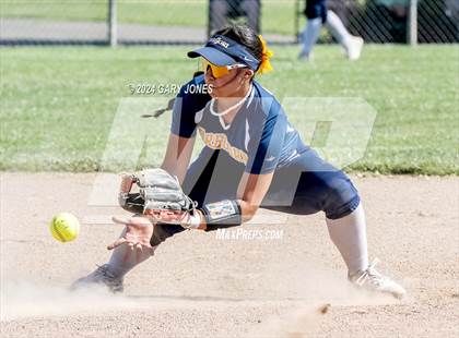 Thumbnail 2 in Gregori vs. Whitney (CIF SJS D1 Semifinal) photogallery.