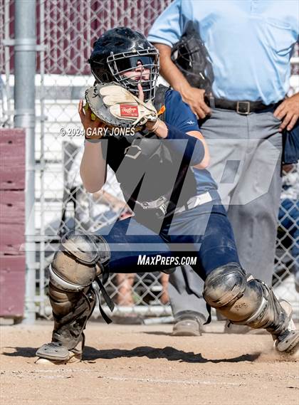 Thumbnail 3 in Gregori vs. Whitney (CIF SJS D1 Semifinal) photogallery.