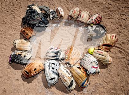 Thumbnail 2 in Gregori vs. Whitney (CIF SJS D1 Semifinal) photogallery.