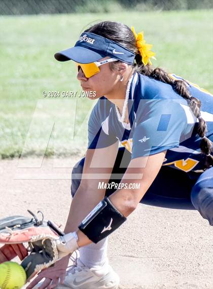Thumbnail 1 in Gregori vs. Whitney (CIF SJS D1 Semifinal) photogallery.