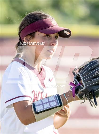 Thumbnail 2 in Gregori vs. Whitney (CIF SJS D1 Semifinal) photogallery.