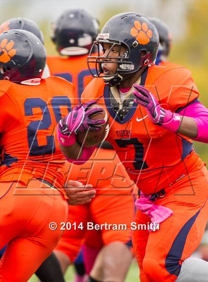 Thumbnail 2 in Newfane @ Bennett/Olmsted photogallery.