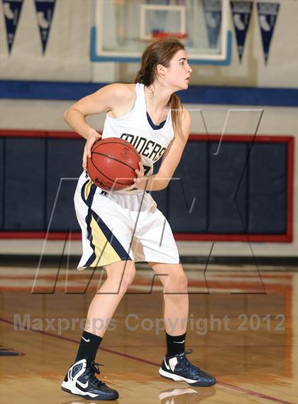 Thumbnail 3 in Del Campo vs. Nevada Union (Christian Brothers Holiday Classic) photogallery.