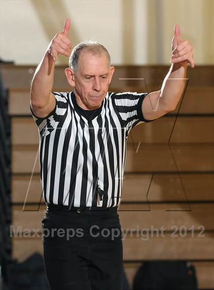 Thumbnail 2 in Del Campo vs. Nevada Union (Christian Brothers Holiday Classic) photogallery.