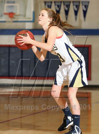 Thumbnail 3 in Del Campo vs. Nevada Union (Christian Brothers Holiday Classic) photogallery.