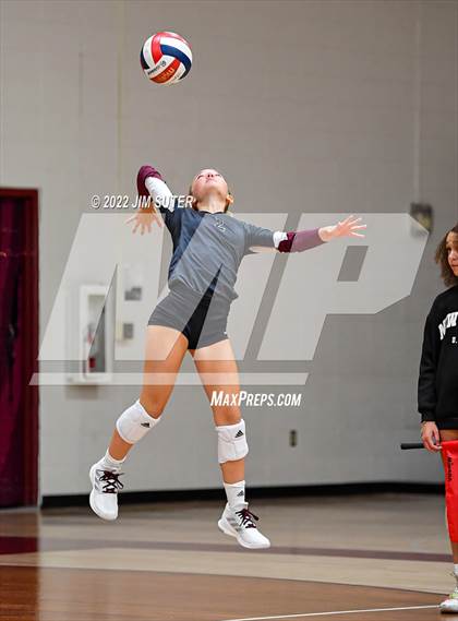 Thumbnail 2 in FR: A&M Consolidated vs College Station photogallery.