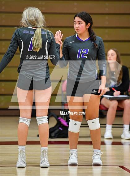 Thumbnail 1 in FR: A&M Consolidated vs College Station photogallery.