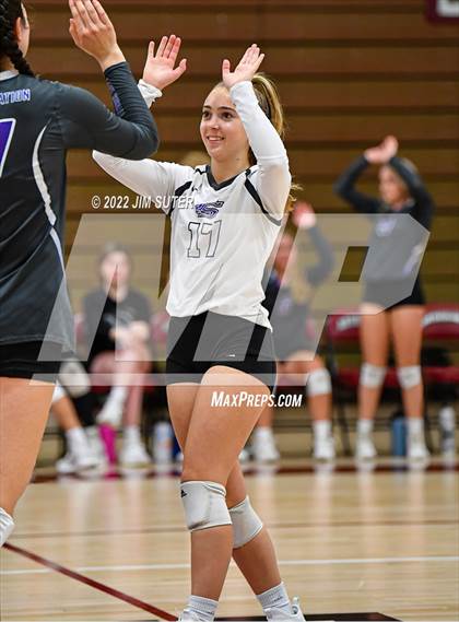 Thumbnail 2 in FR: A&M Consolidated vs College Station photogallery.