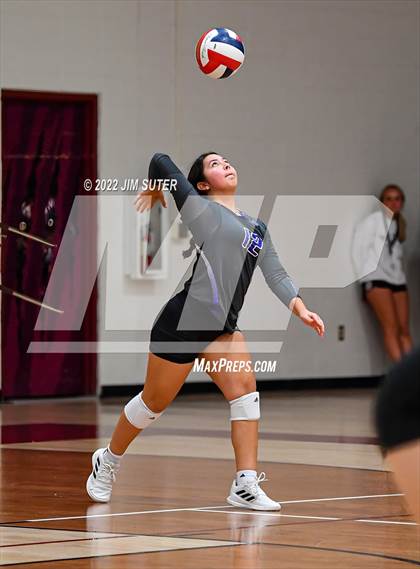 Thumbnail 1 in FR: A&M Consolidated vs College Station photogallery.