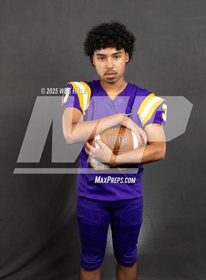 Thumbnail 2 in DeSoto Central (Team & Individual) photogallery.