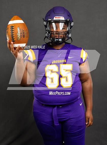 Thumbnail 2 in DeSoto Central (Team & Individual) photogallery.