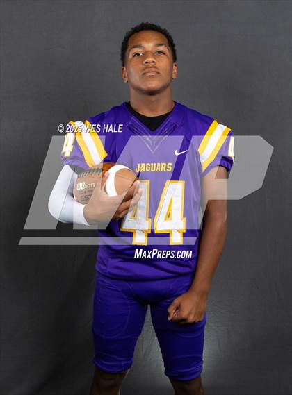 Thumbnail 2 in DeSoto Central (Team & Individual) photogallery.