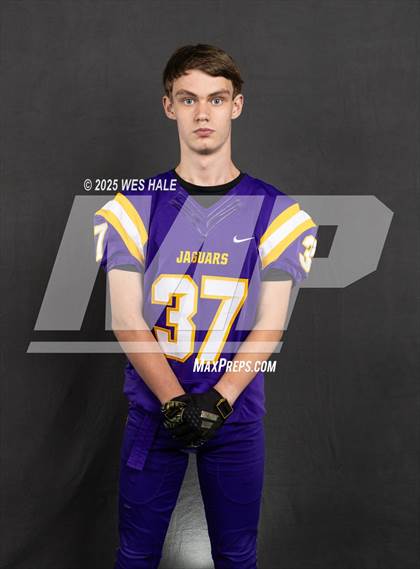 Thumbnail 3 in DeSoto Central (Team & Individual) photogallery.