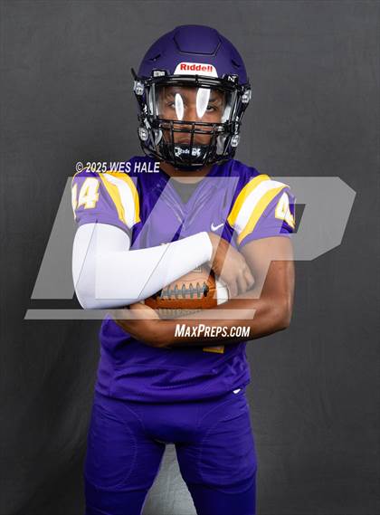 Thumbnail 3 in DeSoto Central (Team & Individual) photogallery.