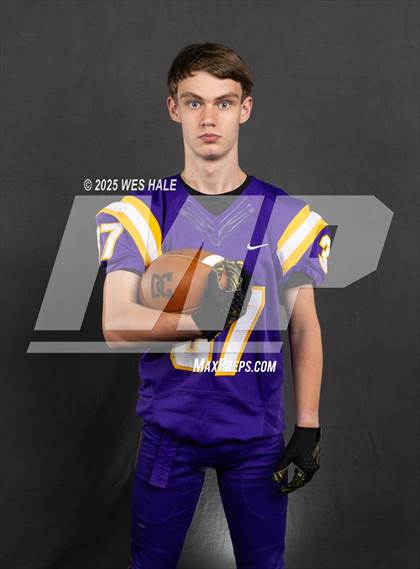 Thumbnail 1 in DeSoto Central (Team & Individual) photogallery.