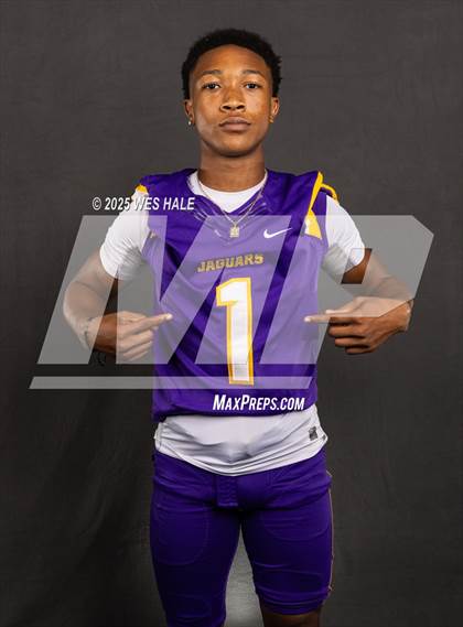 Thumbnail 1 in DeSoto Central (Team & Individual) photogallery.