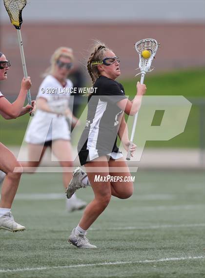 Thumbnail 1 in Arapahoe @ Chatfield photogallery.