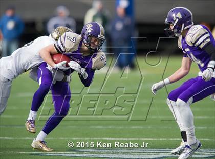 Thumbnail 2 in Bishop Guilfoyle vs. Farrell (PIAA Class A Final) photogallery.