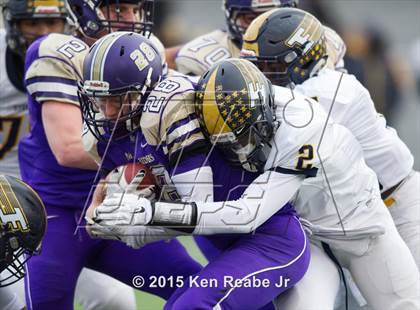 Thumbnail 3 in Bishop Guilfoyle vs. Farrell (PIAA Class A Final) photogallery.