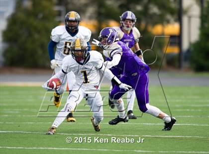 Thumbnail 3 in Bishop Guilfoyle vs. Farrell (PIAA Class A Final) photogallery.