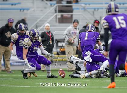 Thumbnail 3 in Bishop Guilfoyle vs. Farrell (PIAA Class A Final) photogallery.
