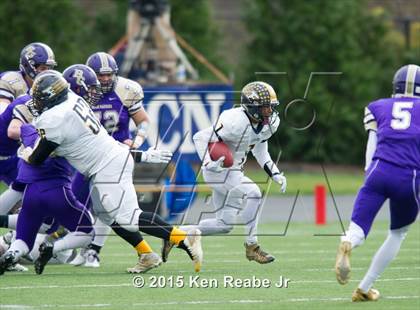 Thumbnail 2 in Bishop Guilfoyle vs. Farrell (PIAA Class A Final) photogallery.
