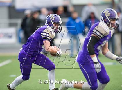 Thumbnail 2 in Bishop Guilfoyle vs. Farrell (PIAA Class A Final) photogallery.