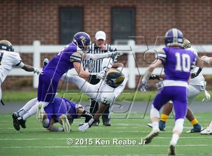 Thumbnail 2 in Bishop Guilfoyle vs. Farrell (PIAA Class A Final) photogallery.