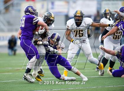 Thumbnail 3 in Bishop Guilfoyle vs. Farrell (PIAA Class A Final) photogallery.