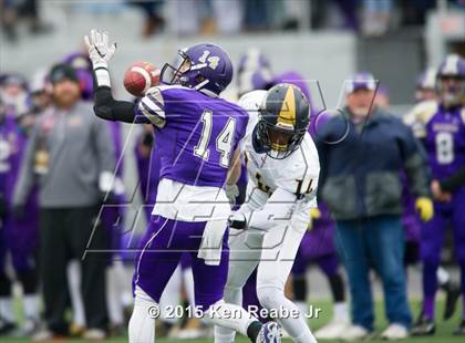 Thumbnail 2 in Bishop Guilfoyle vs. Farrell (PIAA Class A Final) photogallery.
