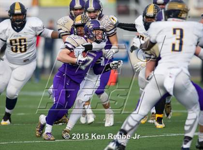 Thumbnail 3 in Bishop Guilfoyle vs. Farrell (PIAA Class A Final) photogallery.