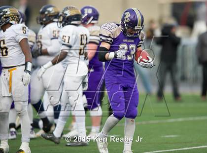 Thumbnail 3 in Bishop Guilfoyle vs. Farrell (PIAA Class A Final) photogallery.