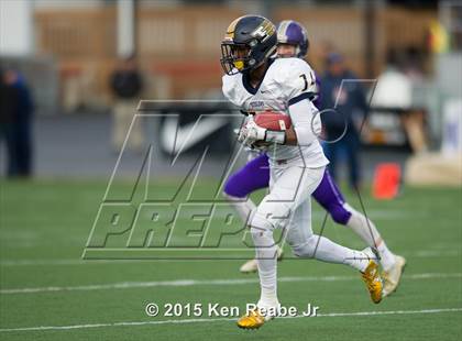 Thumbnail 1 in Bishop Guilfoyle vs. Farrell (PIAA Class A Final) photogallery.