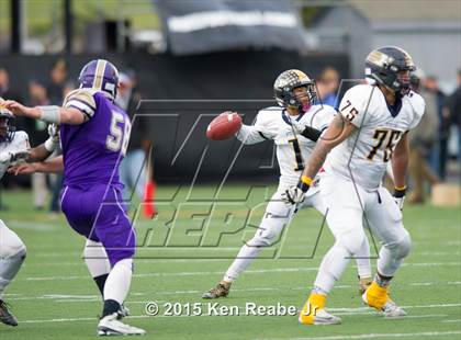 Thumbnail 2 in Bishop Guilfoyle vs. Farrell (PIAA Class A Final) photogallery.